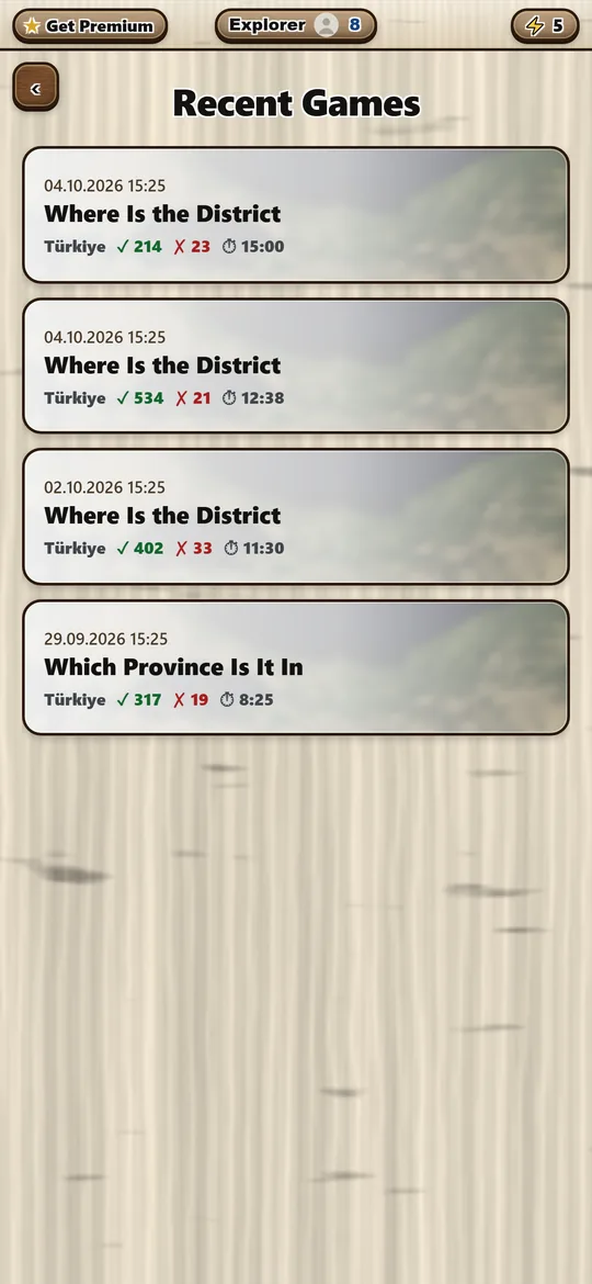 Recent games: each finished game with its mode, map, correct and wrong answers and time.